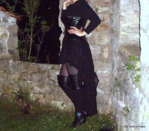 Lady Lydia de Sade - Copyright � Cabinett de Sade